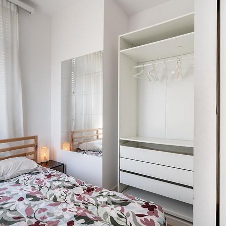 Light Modern Apartment In The Heart Of Antverpy Exteriér fotografie