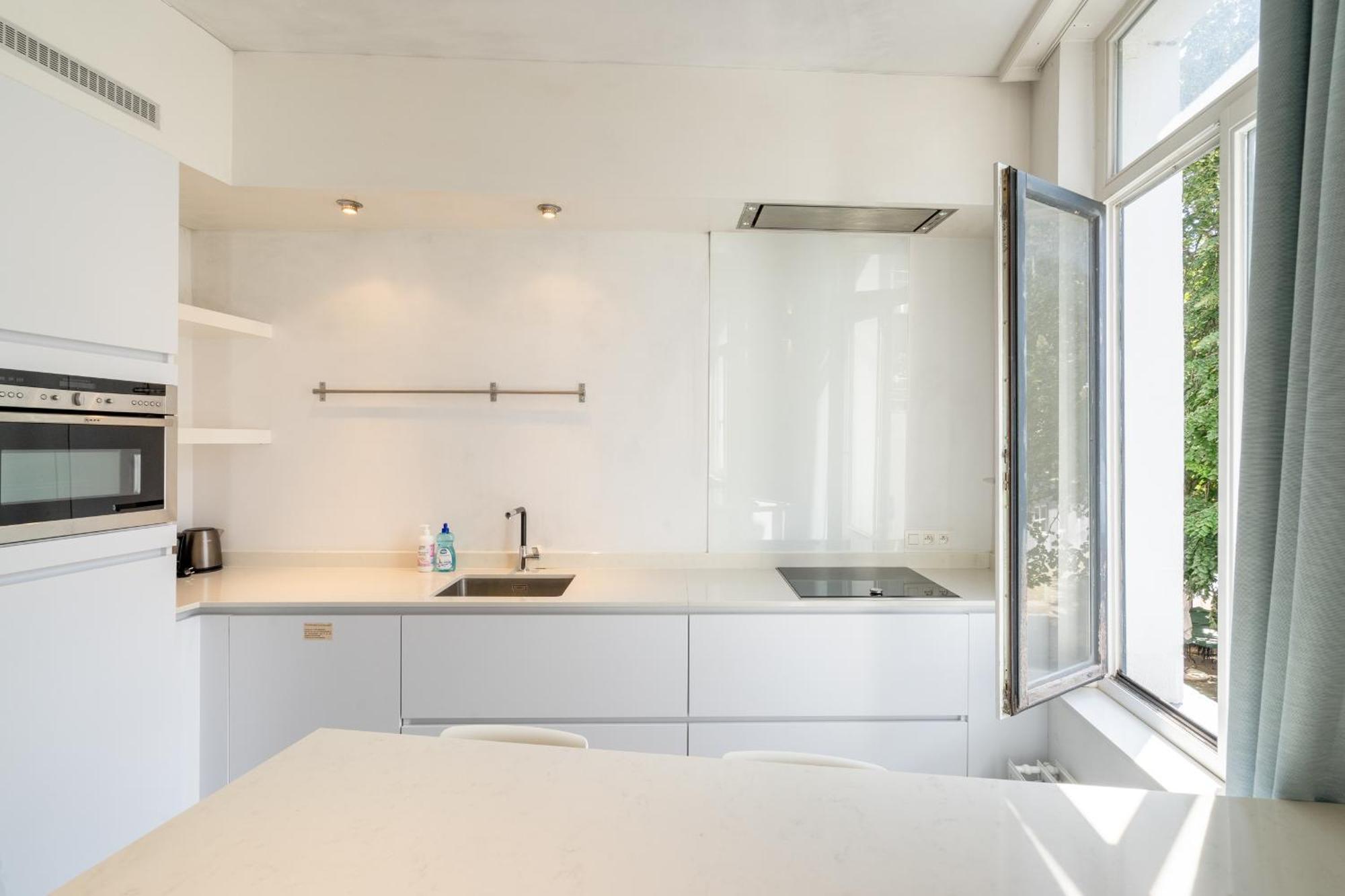 Light Modern Apartment In The Heart Of Antverpy Exteriér fotografie