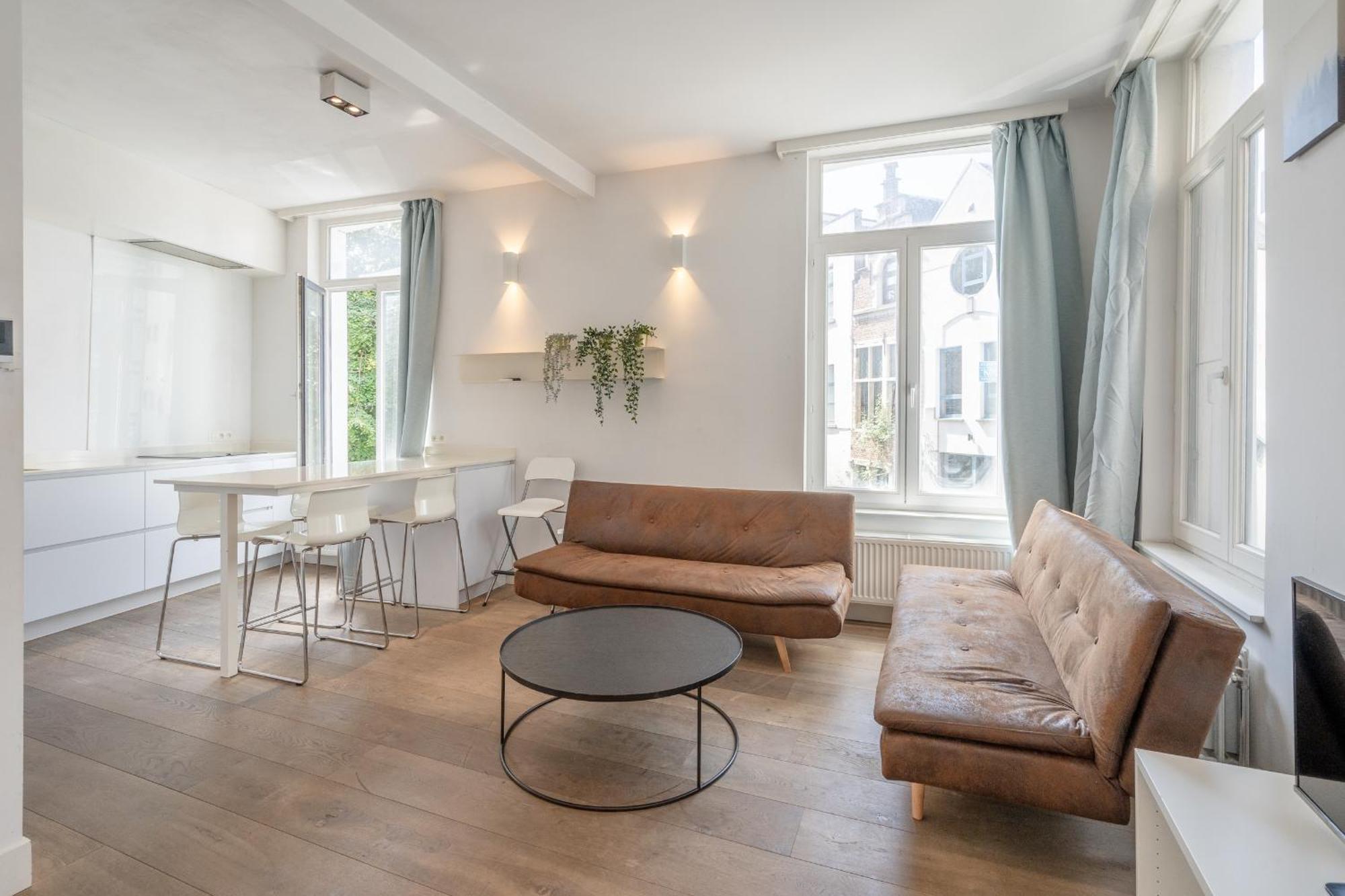 Light Modern Apartment In The Heart Of Antverpy Exteriér fotografie