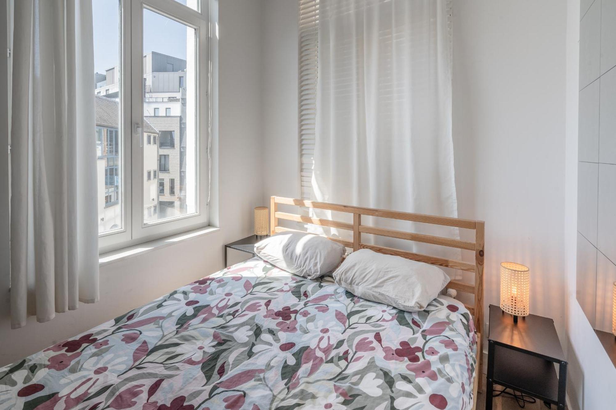 Light Modern Apartment In The Heart Of Antverpy Exteriér fotografie